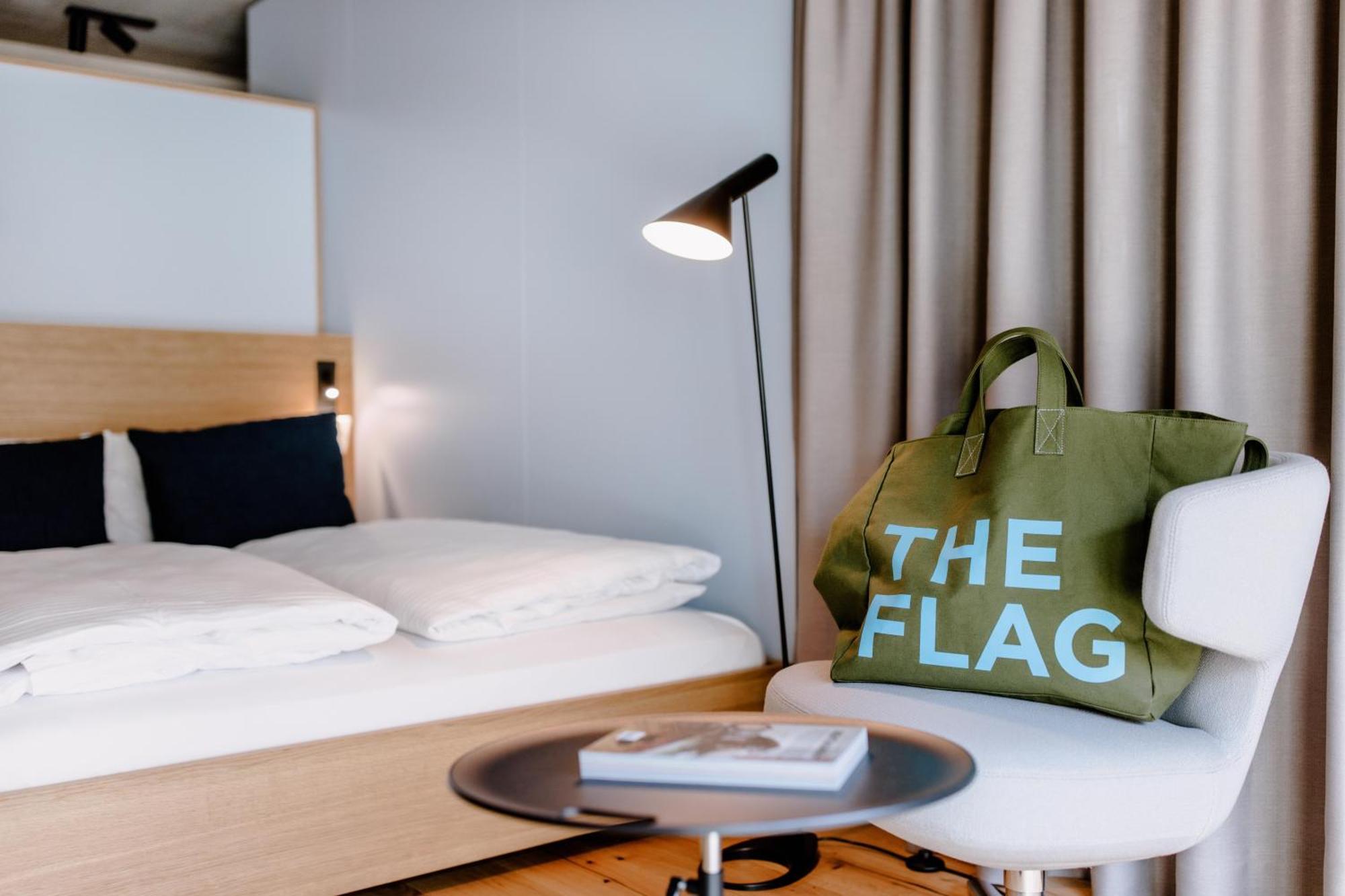 ホテル The Flag West M. フランクフルト 部屋 写真